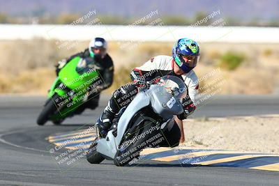 media/Feb-12-2022-SoCal Trackdays (Sat) [[3b21b94a56]]/Turn 4 (10am)/